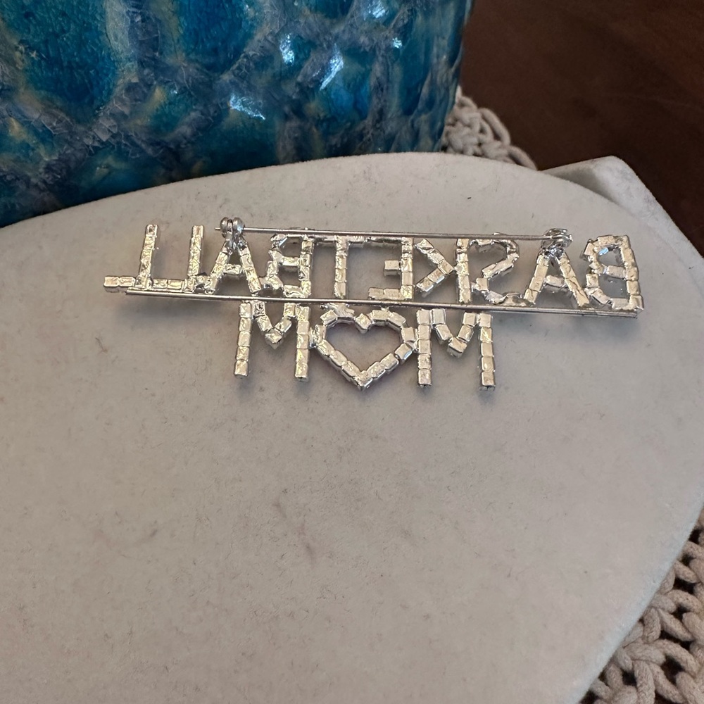 Basketball Mom Rhinestone Brooch NWT - Picture 5 of 6